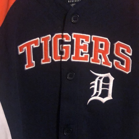 MLB Detroit Tigers shirt - Picture 2 of 5